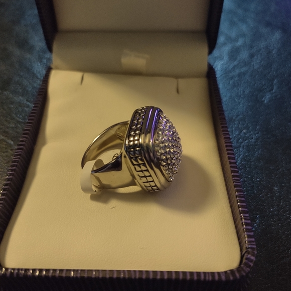 Cocktail Ring Size 7 - Picture 4 of 7